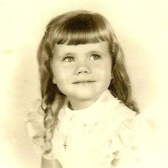 Meet your Posher, Karen - Picture 1 of 1